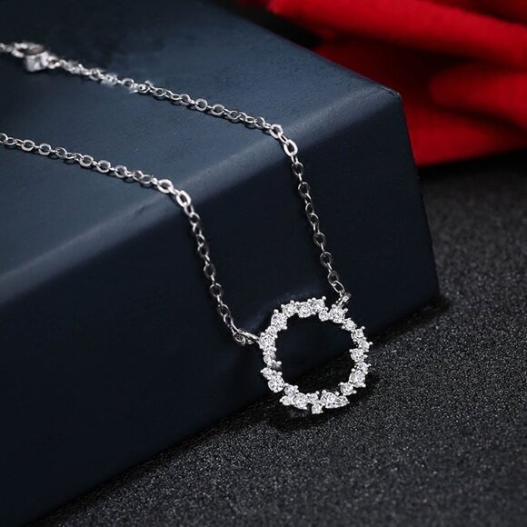 💎 "Dainty Refine Shiny Hollow Round CZ Pendant Necklace for Women, INDN8634 - Picture 5 of 7